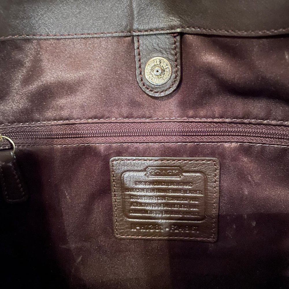 Brown Leather "Coach" Purse - Picture 4 of 7
